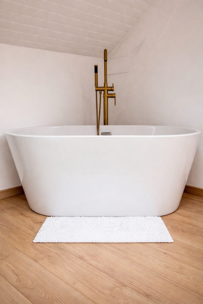 Installation de baignoire îlot à Les andelys
